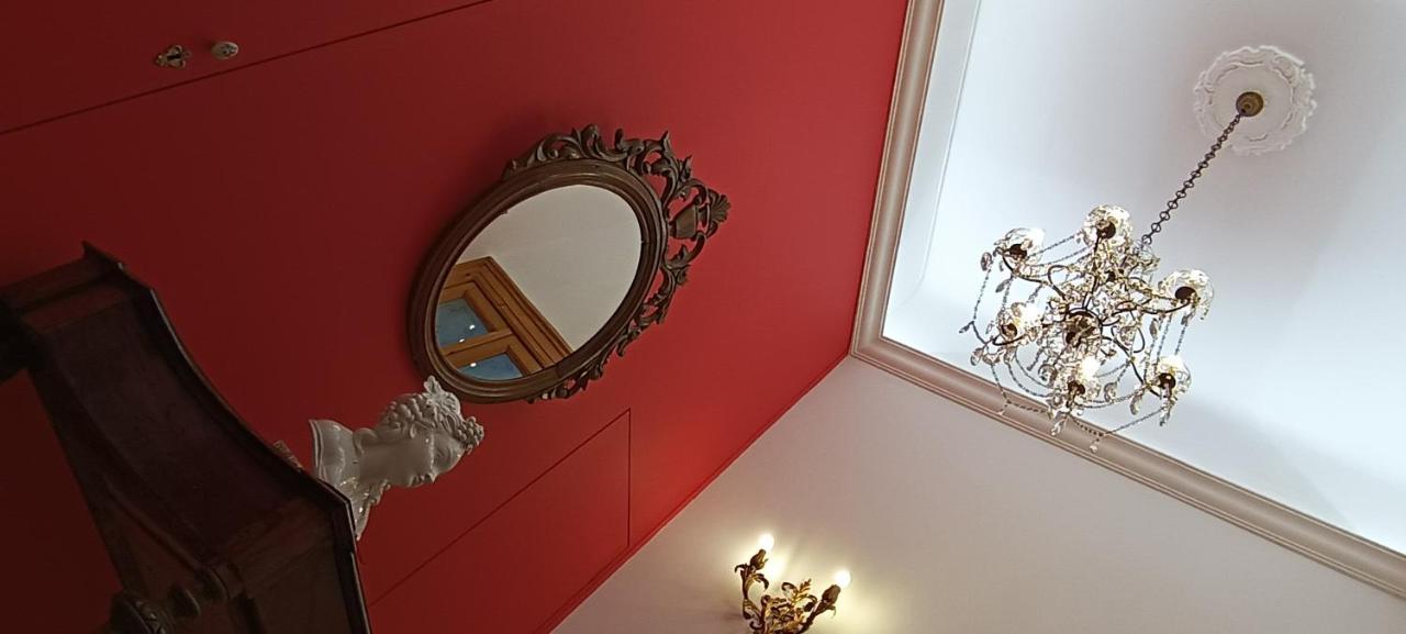 Amanda'S Suite Таранто Экстерьер фото