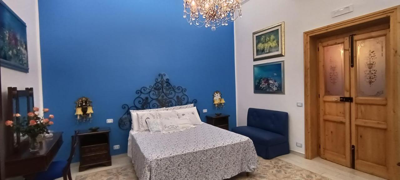 Amanda'S Suite Таранто Экстерьер фото